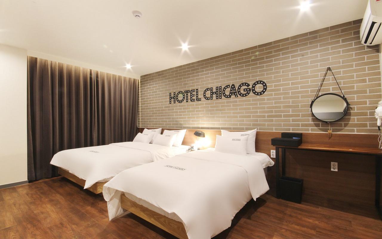 Hotel Chicago Jinju Extérieur photo