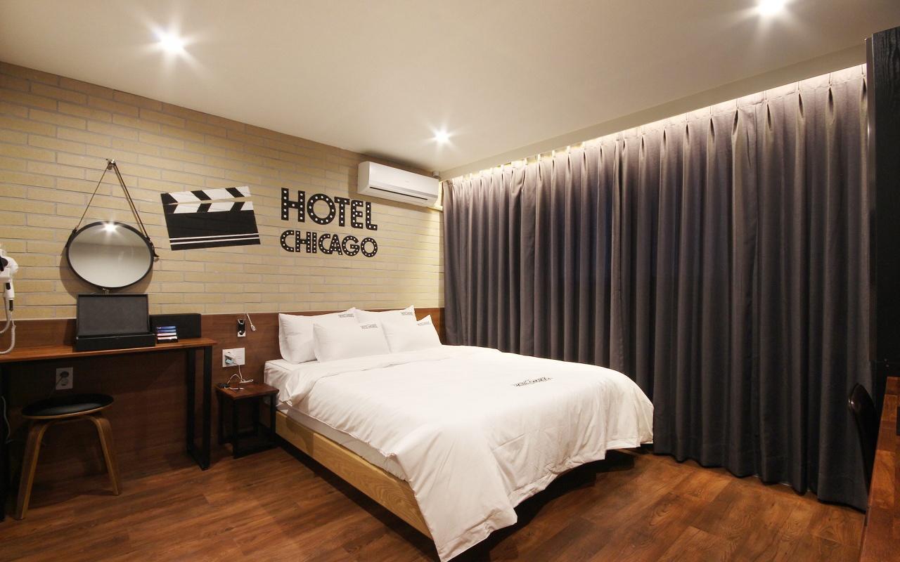 Hotel Chicago Jinju Extérieur photo